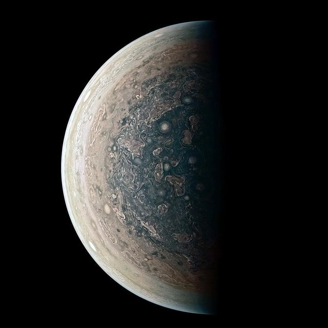 تصویر خارق‌العاده ناسا ازقطب جنوب "مشتری"